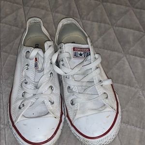 Converse low tops kids